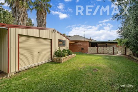 Property photo of 26 Kimba Drive Glenfield Park NSW 2650