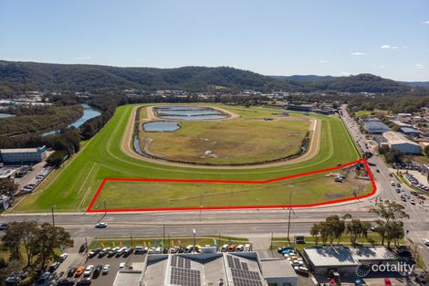 2 Racecourse Rd, West Gosford, NSW 2250