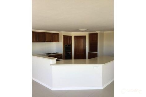 Property photo of 12 Rainbow View Ocean Reef WA 6027