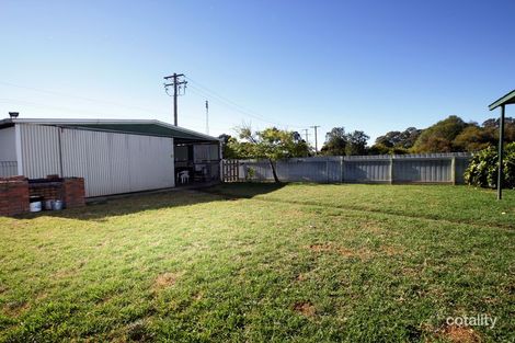 Property photo of 46 Karoom Drive Glenfield Park NSW 2650