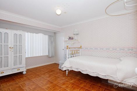 Property photo of 5 Highcliffe Rise Currambine WA 6028