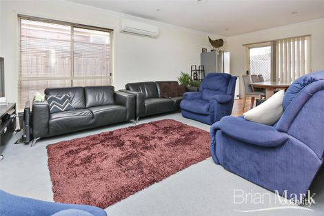 Property photo of 27 Ruby Place Werribee VIC 3030