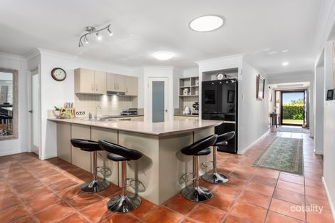 Property photo of 5 Chelsea Close Flinders View QLD 4305