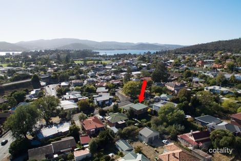 Property photo of 15 Wendover Place New Town TAS 7008