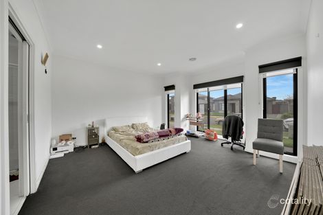 Property photo of 17 Ava Avenue Tarneit VIC 3029