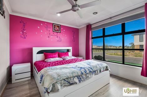 Property photo of 19 Cochin Drive Clyde North VIC 3978