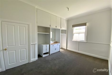 Property photo of 10 Little Queen Street Forbes NSW 2871