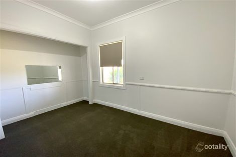 Property photo of 10 Little Queen Street Forbes NSW 2871