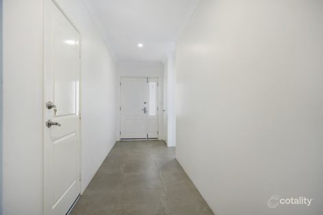 Property photo of 131 Rustic Gardens Carramar WA 6031