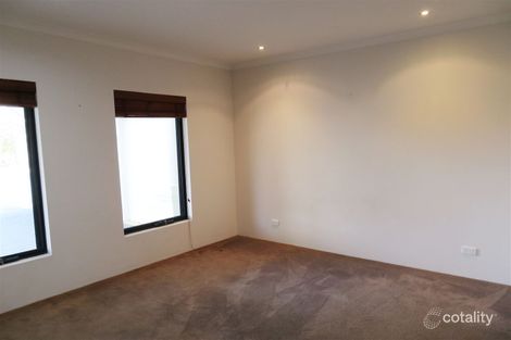 Property photo of 2/62 Keel Retreat Geographe WA 6280