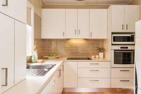 Property photo of 9 Makim Street North Curl Curl NSW 2099