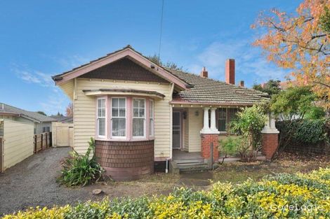 Property photo of 20 Clota Avenue Box Hill VIC 3128