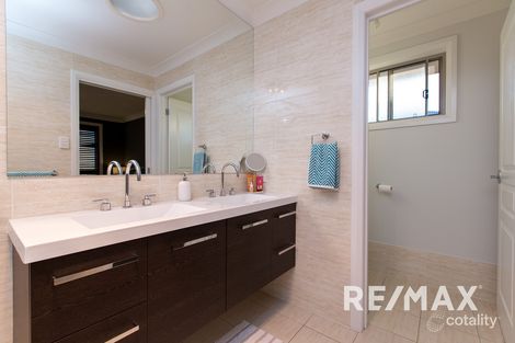 Property photo of 53 Rainbow Drive Estella NSW 2650