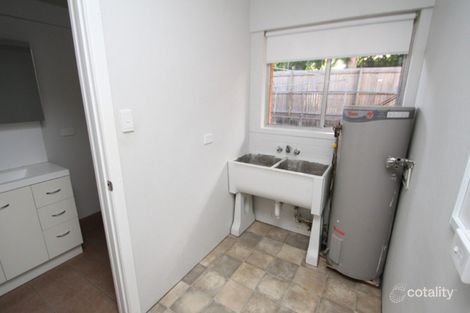 Property photo of 8/33 Knight Street Greenslopes QLD 4120