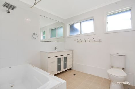 Property photo of 32 Wananda Road Narara NSW 2250