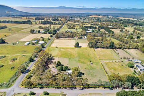 Property photo of 77 Old Lancefield Road Woodend North VIC 3442