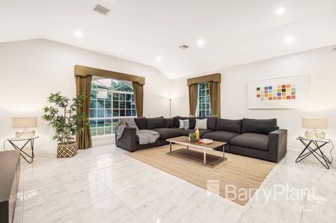 Property photo of 6 Wagstaff Drive Mill Park VIC 3082