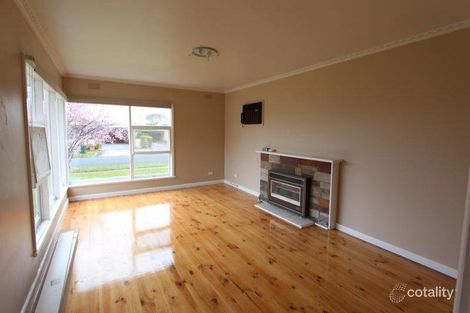 Property photo of 37 Grandview Grove Wendouree VIC 3355