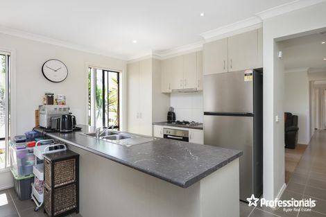 Property photo of 17 Casuarina Court Harkness VIC 3337