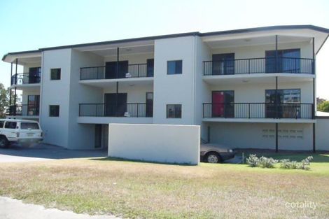 Property photo of 2/10 Carlo Road Rainbow Beach QLD 4581