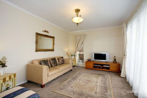 Property photo of 32 Kenman Close Templestowe VIC 3106