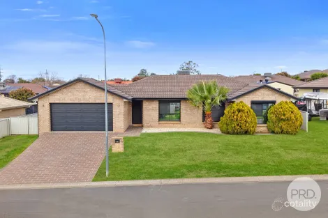 Property photo of 22 Warburton Drive Westdale NSW 2340