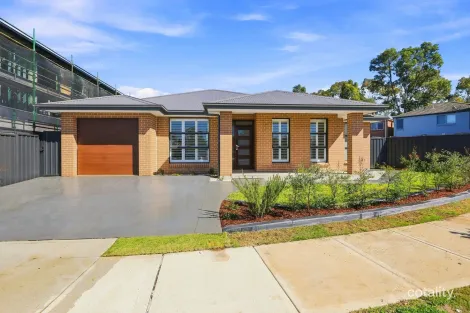 5 Blackman Cres, Horningsea Park, NSW 2171