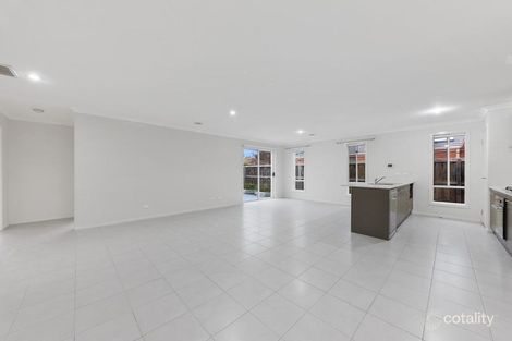 Property photo of 12 Gungurra Grove Wyndham Vale VIC 3024