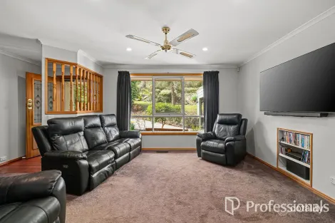 Property photo of 64 York Road Mount Evelyn VIC 3796