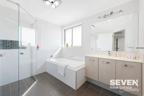 Property photo of 2 Burrell Crescent Baulkham Hills NSW 2153