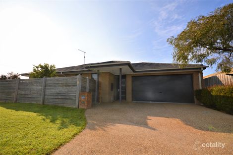 1b Mount Arthur Ave, Rosebud, VIC 3939
