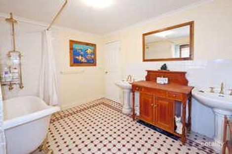 10 Steven St, Hurstbridge, VIC 3099