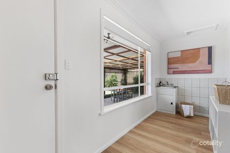 Property photo of 12 Stradbroke Drive St Albans VIC 3021