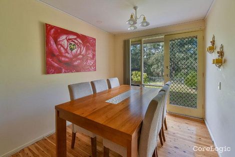Property photo of 26 Greenoaks Avenue Bradbury NSW 2560