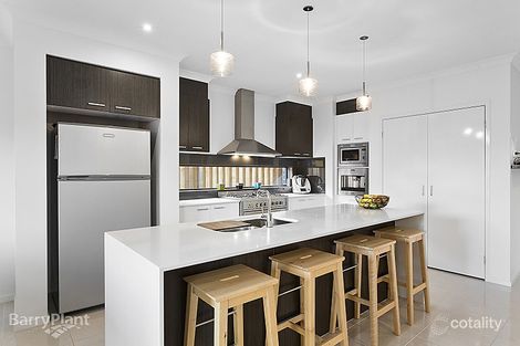 Property photo of 6 Barwon Street Clyde North VIC 3978