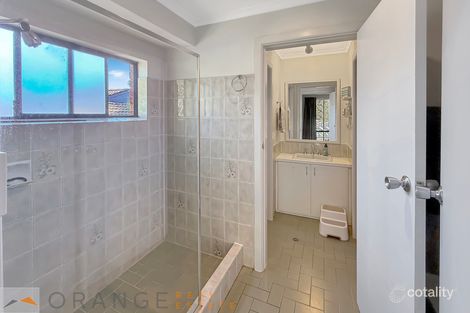 Property photo of 22 Northstoke Way Orange NSW 2800