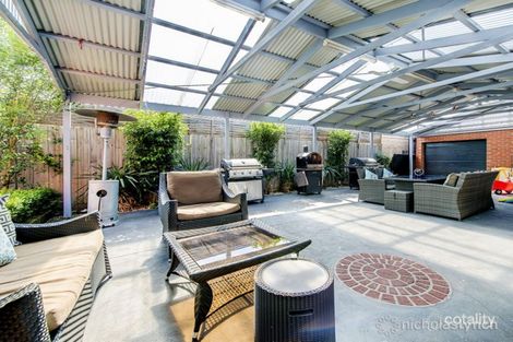 31 Edinburgh Dr, Skye, VIC 3977