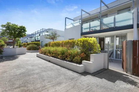 Property photo of 25/44 Eucalyptus Drive Maidstone VIC 3012