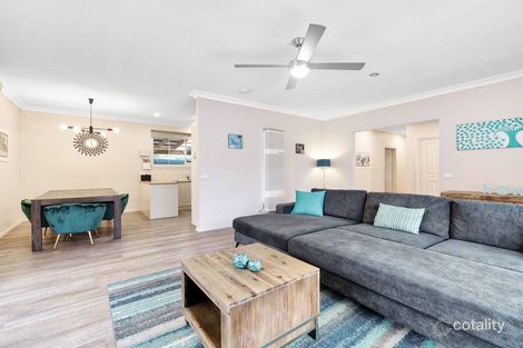 Property photo of 5/16 Sarno Court Cranbourne VIC 3977