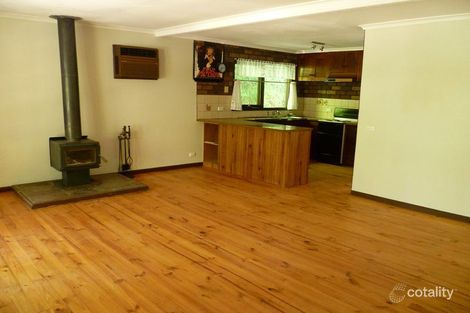 Property photo of 11 Timberline Road Launching Place VIC 3139