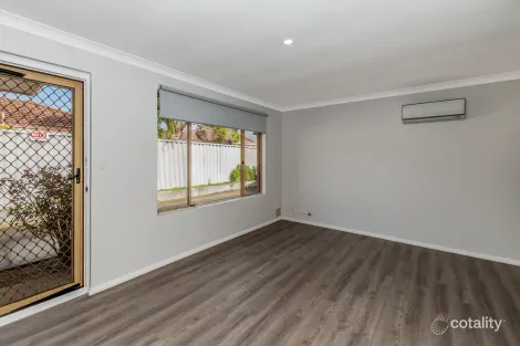 Property photo of 3A Knowle Way Warnbro WA 6169