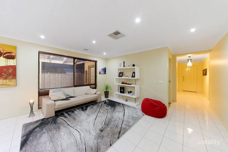 Property photo of 31 Yammerbook Way Cranbourne East VIC 3977