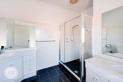 Property photo of 2 Barblett Way Kardinya WA 6163