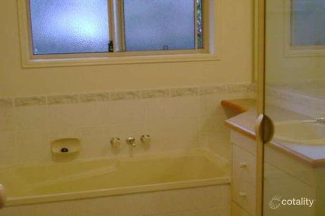 Property photo of 7 Moore Place Forest Lake QLD 4078