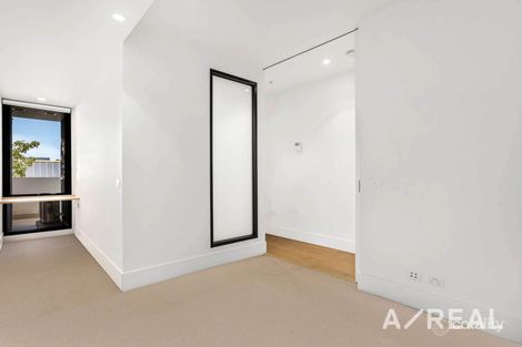 Property photo of 310/20 Camberwell Road Hawthorn East VIC 3123
