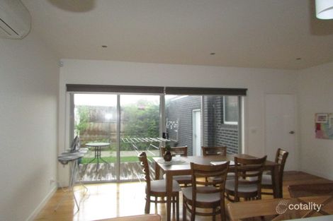Property photo of 1/90 Nell Street Greensborough VIC 3088