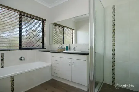 Property photo of 21 Lancaster Court Top Camp QLD 4350