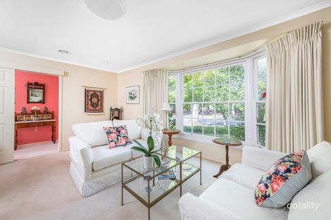 Property photo of 4 Mulley Street Holder ACT 2611