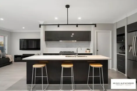 Property photo of 11 Islay Street Spring Mountain QLD 4300