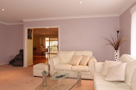 Property photo of 22 Temora Place Karabar NSW 2620